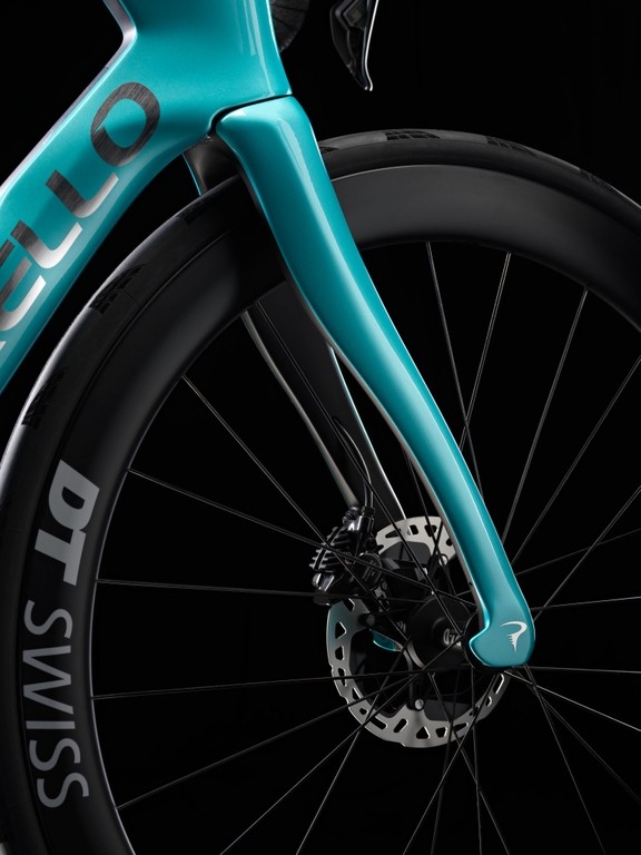 Pinarello Dogma F Disc Frameset (H100) Luxter Turquoise - Image 4