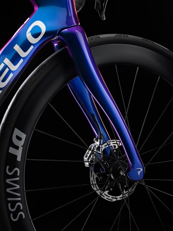 Pinarello Dogma F Disc Frameset (H103) Luxter Blue Shiny - Image 4