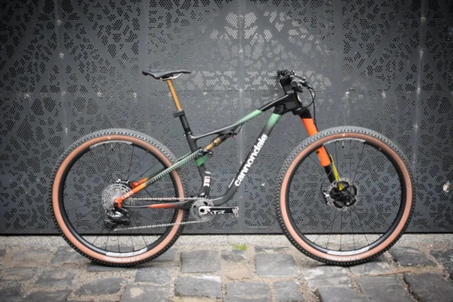 Cannondale SuperSix EVO LAB71 Dura-Ace Di2 (2023) - Port Melbourne